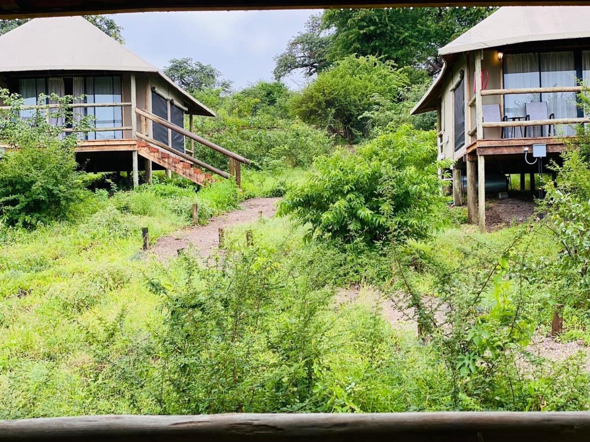 Xhabe Safari Lodge Chobe Muchenje Eksteriør bilde