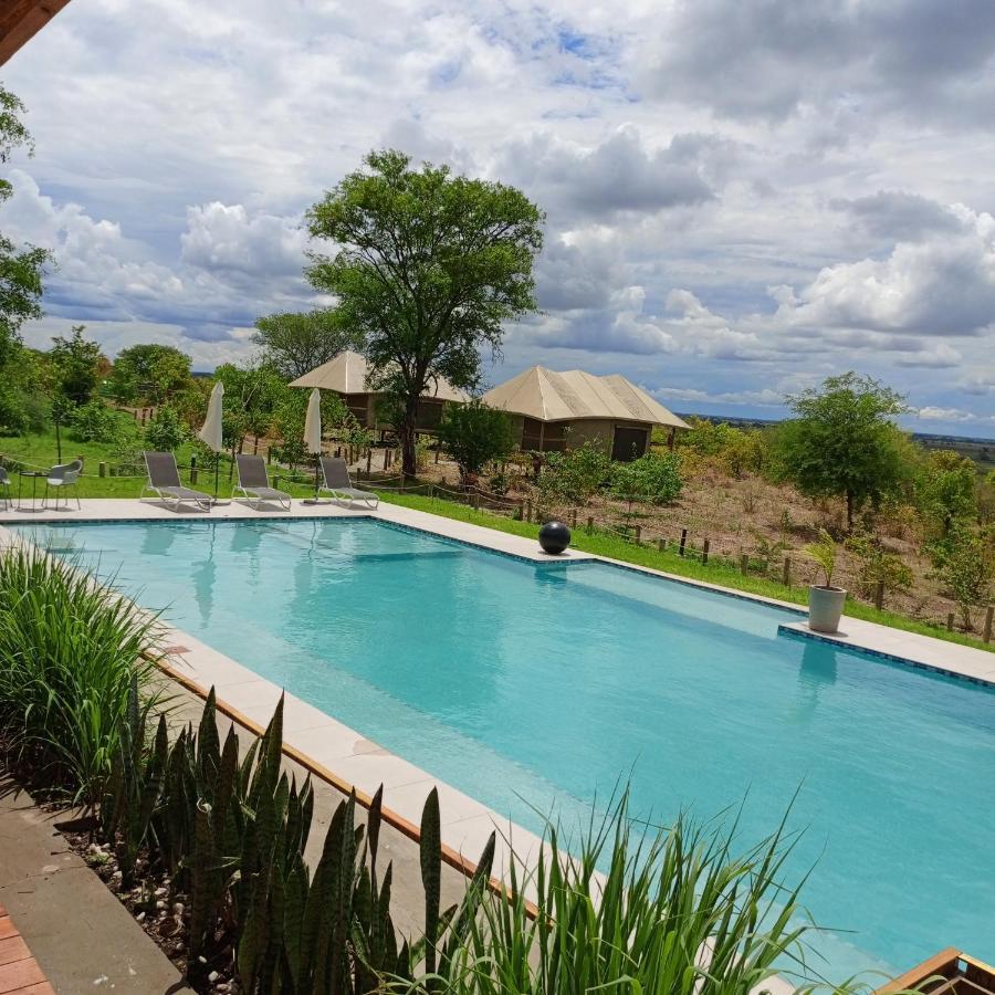 Xhabe Safari Lodge Chobe Muchenje Eksteriør bilde